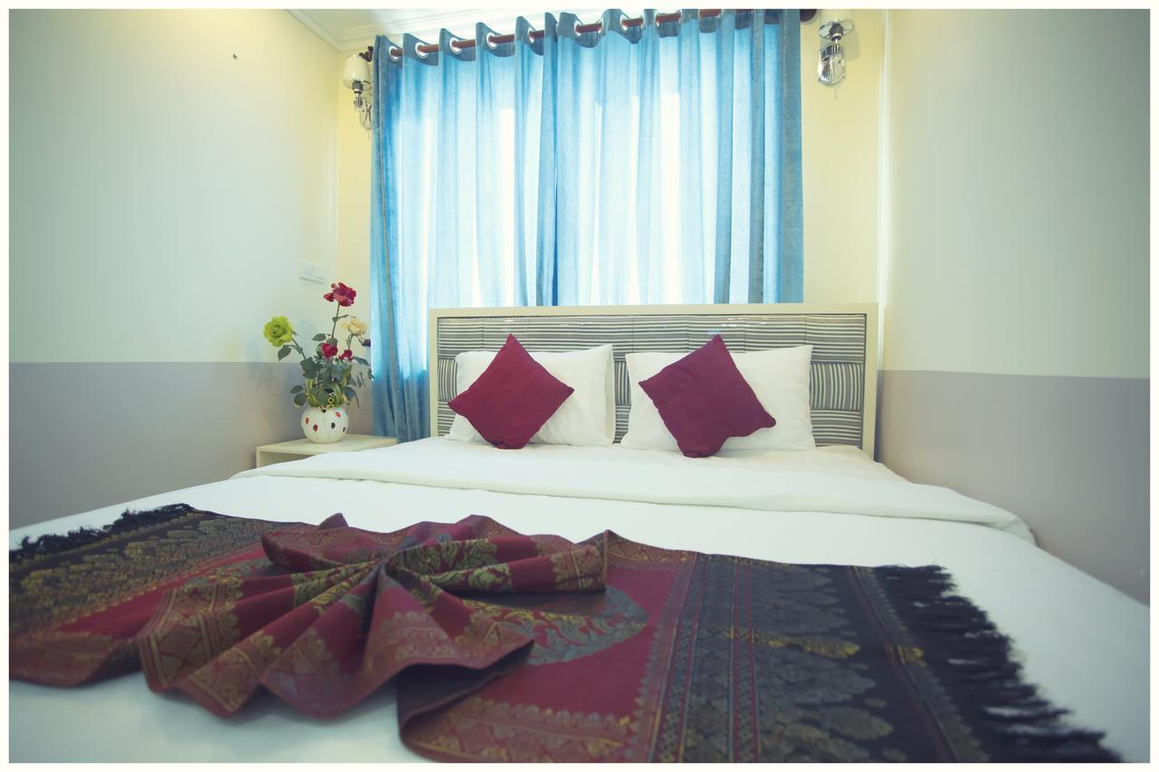 Raksmey Suo Hotel Phnom Penh Extérieur photo