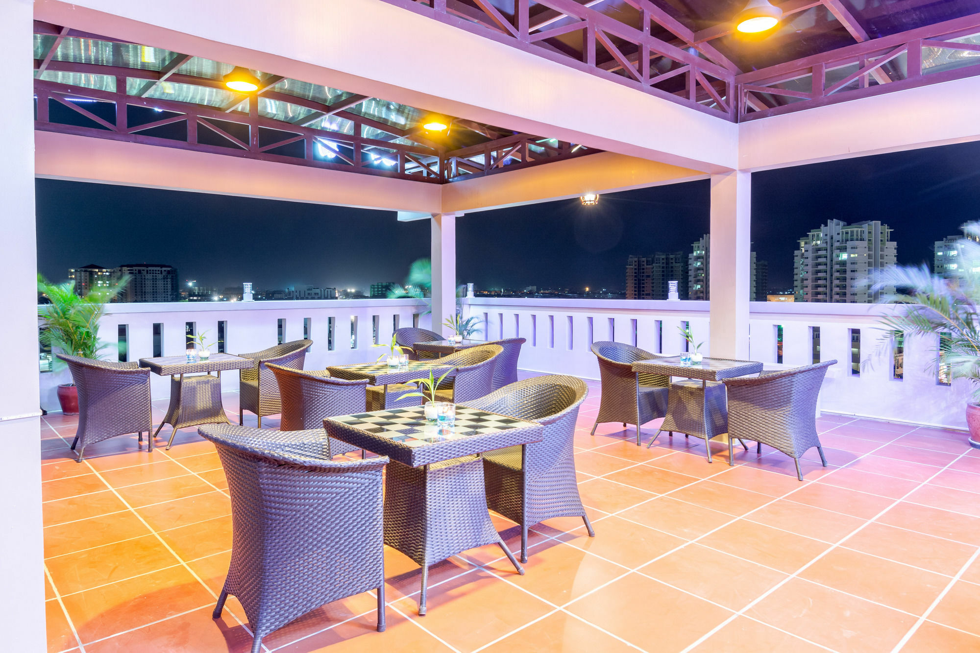 Raksmey Suo Hotel Phnom Penh Extérieur photo